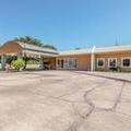 Exterior of Quality Inn Gainesville