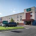 Exterior of Quality Inn Joplin I-44