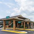 Exterior of Quality Inn Manassas