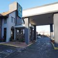 Exterior of Quality Inn Near Potomac Mills