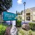 Exterior of Quality Inn Petaluma