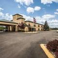 Exterior of Quality Inn Rogersville