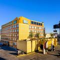 Exterior of Quality Inn & Suites Montebello Los Angeles