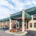 Photo of Quality Inn & Suites Shelbyville I-74