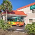 Exterior of Quality Inn & Suites St. Augustine Beach Area