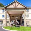 Photo of Quality Inn & Suites Vail Valley