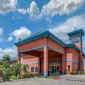 Exterior of Quality Inn & Suites at The Outlets Mercedes/Weslaco