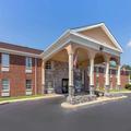 Exterior of Quality Inn Williamston
