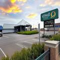 Exterior of Quality Inn and Suites Livonia