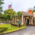 Exterior of Quality Suites Fort Myers I-75