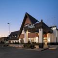 Exterior of Radisson Hotel Montreal Airport