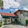 Image of Red Carpet Inn