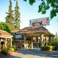 Exterior of Red Lion Hotel Bellevue