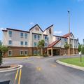 Exterior of Red Roof Inn