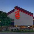 Exterior of Red Roof Inn Canton