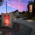 Exterior of Red Roof Inn Cleveland - Westlake