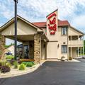 Exterior of Red Roof Inn Columbus - Taylorsville/ Edinburgh