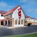 Exterior of Red Roof Inn North Little Rock