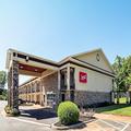 Exterior of Red Roof Inn & Suites Greenwood, SC