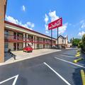 Exterior of Red Roof Inn Washington, DC