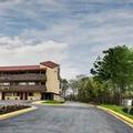 Exterior of Red Roof Inn Washington DC - Lanham