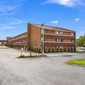 Image of Red Roof Inn Worthington I 270 High St.