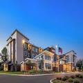 Exterior of Residence Inn Portla Vancouver