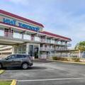 Exterior of Rodeway Inn Clearwater - Largo