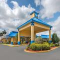 Exterior of Rodeway Inn Clermont North