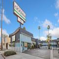 Exterior of Rodeway Inn Hollywood