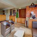 Exterior of Rodeway Inn Sacramento - University Area