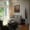Photo of Roscoe Village Guesthouse