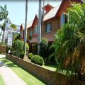 Exterior of Royal Palms Motor Inn
