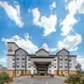 Exterior of Schulenburg Inn & Suites