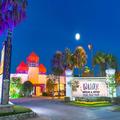 Exterior of Seralago Hotel & Suites Main Gate East