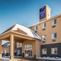 Exterior of Sleep Inn & Suites Mount Vernon