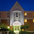 Exterior of Sonesta Simply Suites Columbus Airport Gahanna