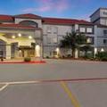Exterior of Spark by Hilton San Antonio Dominion