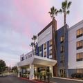Exterior of Springhill Suites by Marriott Fresno