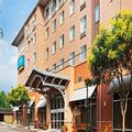 Photo of Staybridge Suites Chattanooga Downtown - Convention Center by IHG