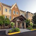 Exterior of Staybridge Suites Minneapolis Arbor Lakes