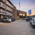 Exterior of Studio 6 Colorado Springs Co