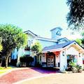 Exterior of Sulphur Extended Stay