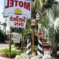 Exterior of Sun Deck Inn and Suites