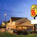 Photo of Super 8 by Wyndham Alton