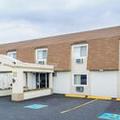 Exterior of Super 8 by Wyndham Bangor