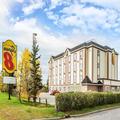 Photo of Super 8 by Wyndham Calgary/Airport