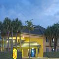 Exterior of Super 8 by Wyndham Dania/Fort Lauderdale Arpt