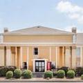 Exterior of Super 8 by Wyndham Evansville North