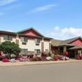 Photo of Super 8 by Wyndham Eveleth